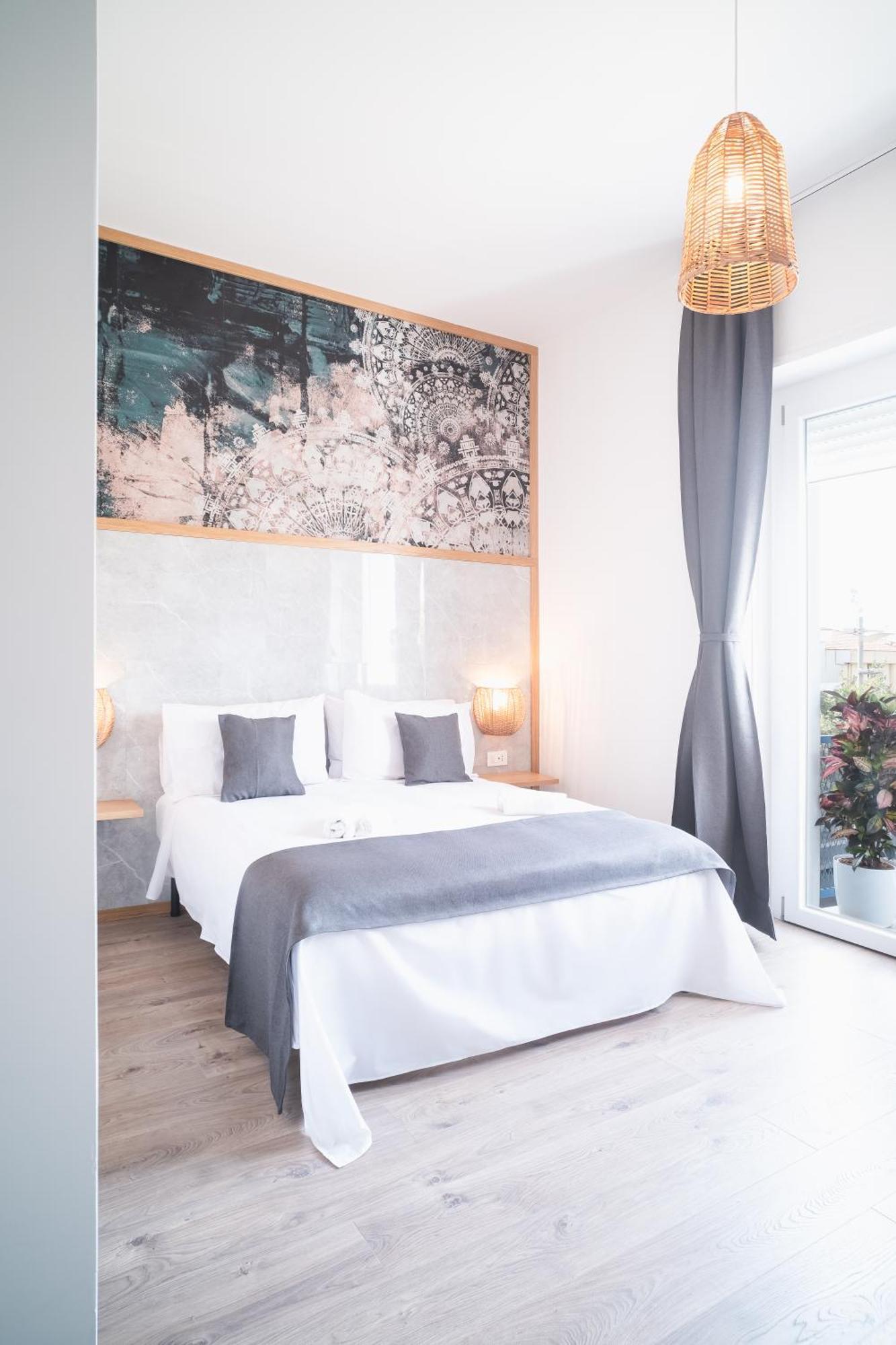 New Elegance Suites Guesthouse Oristano Ngoại thất bức ảnh