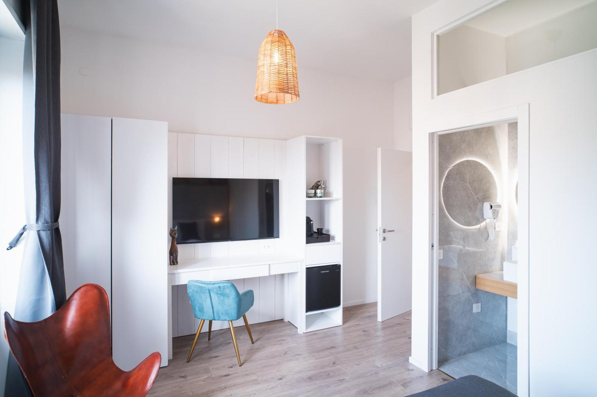 New Elegance Suites Guesthouse Oristano Ngoại thất bức ảnh