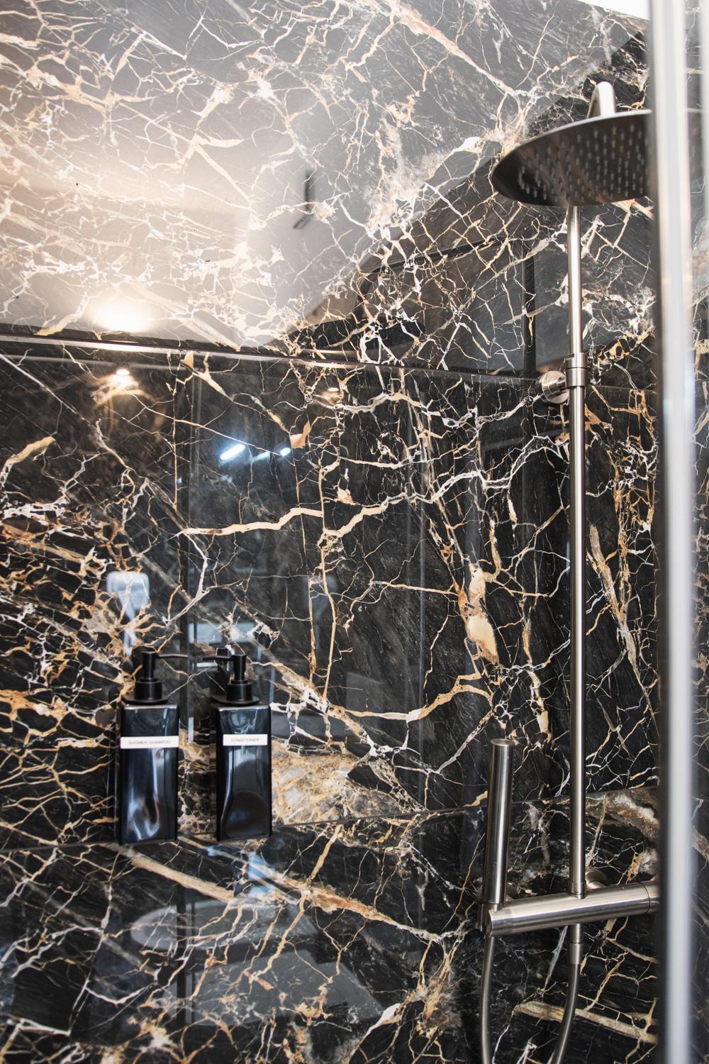New Elegance Suites Guesthouse Oristano Ngoại thất bức ảnh